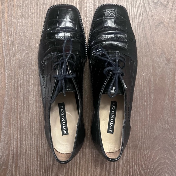 Sesto Meucci Black Animal Alligator Print Loafers - Picture 4 of 4